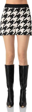 IVONNE Tailored Mega Houndstooth Shorts with Back Zipper