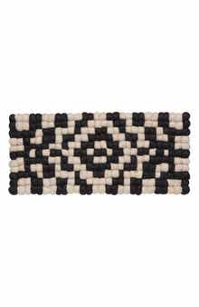Dot Ember Runner Centerpiece