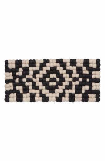 Dot Ember Runner Centerpiece