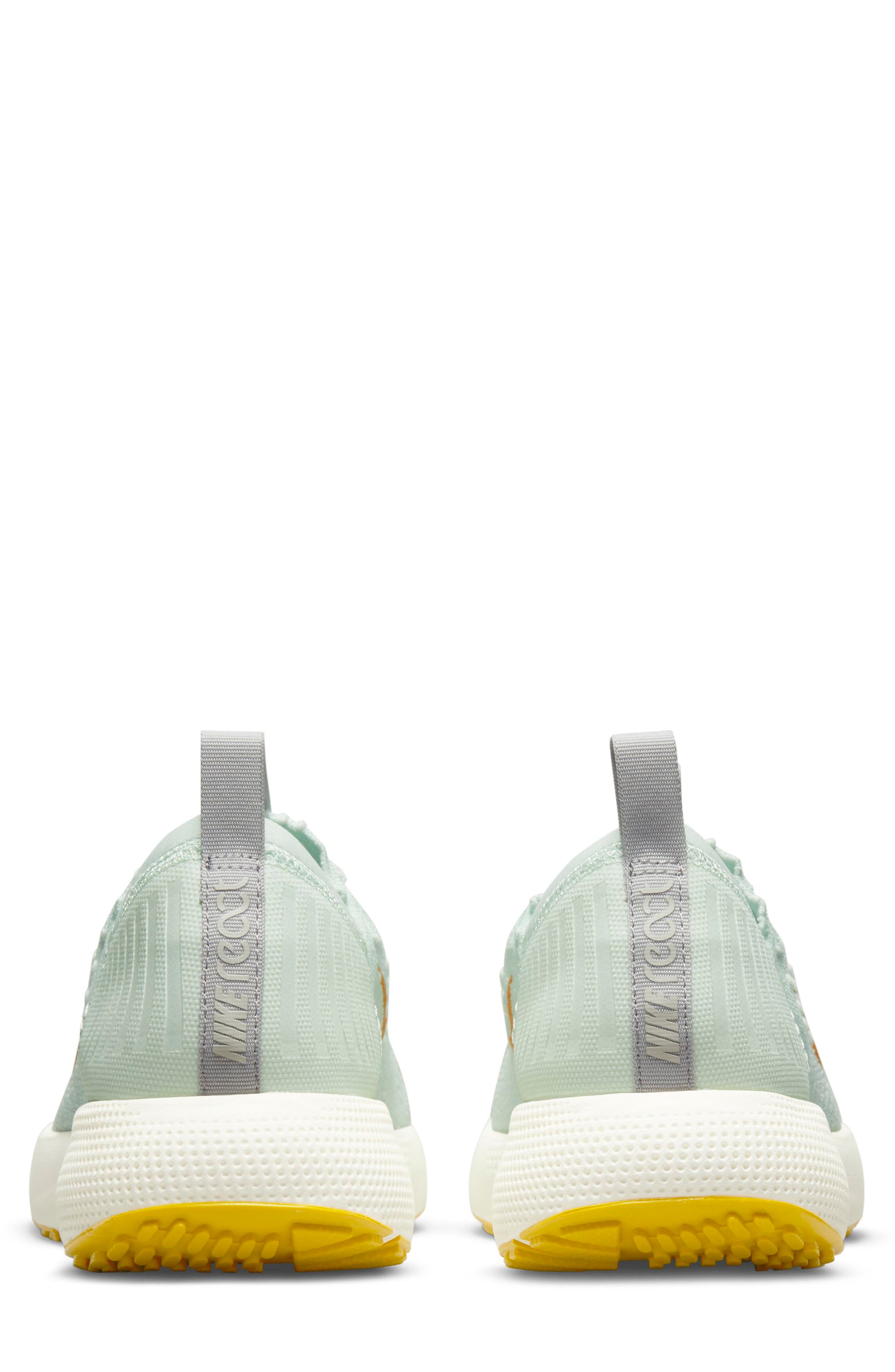 Nike Escape Run Flyknit Running Shoe, Alternate, color, Barely Green/ Football Grey