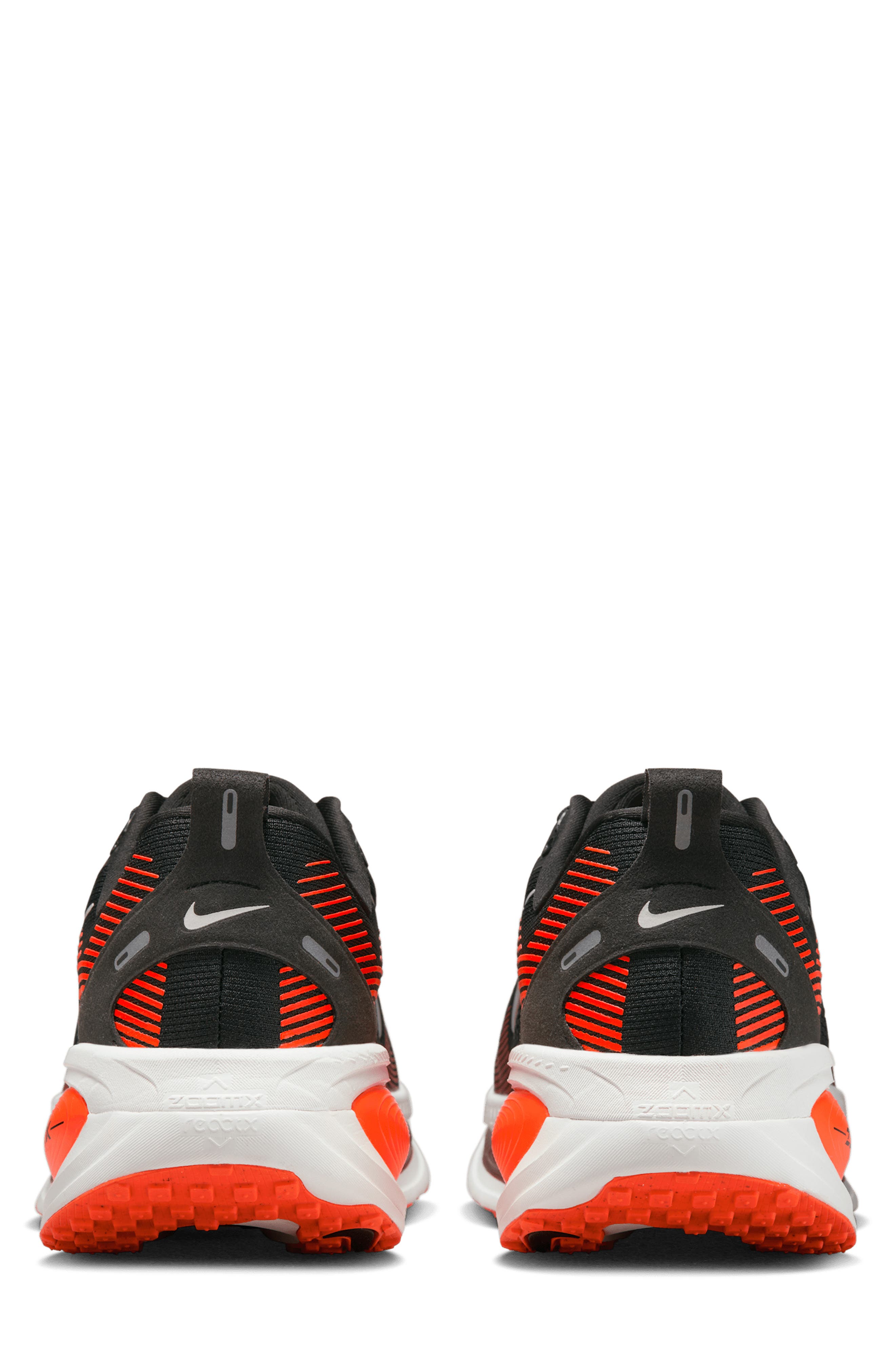 Vomero 18 Running Shoe, Alternate, color, BLACK/ BRIGHT CRIMSON
