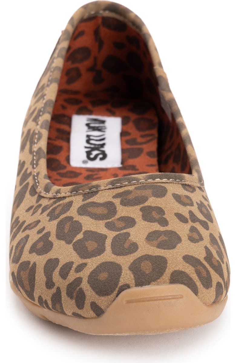 MUK LUKS Solana Skimmer Flat, Alternate, color, Leopard