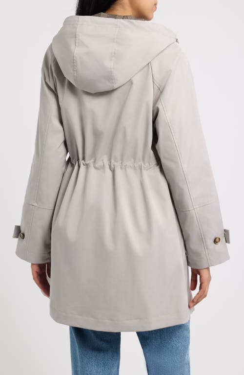 Bernardo Anorak Raincoat In Ash Grey