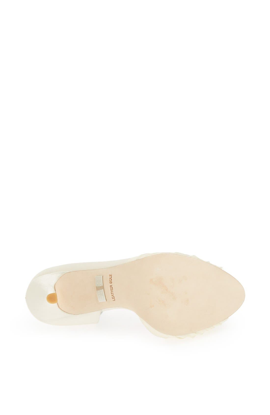 Badgley Mischka 'Pearson' Pump, Alternate, color, VANILLA SATIN
