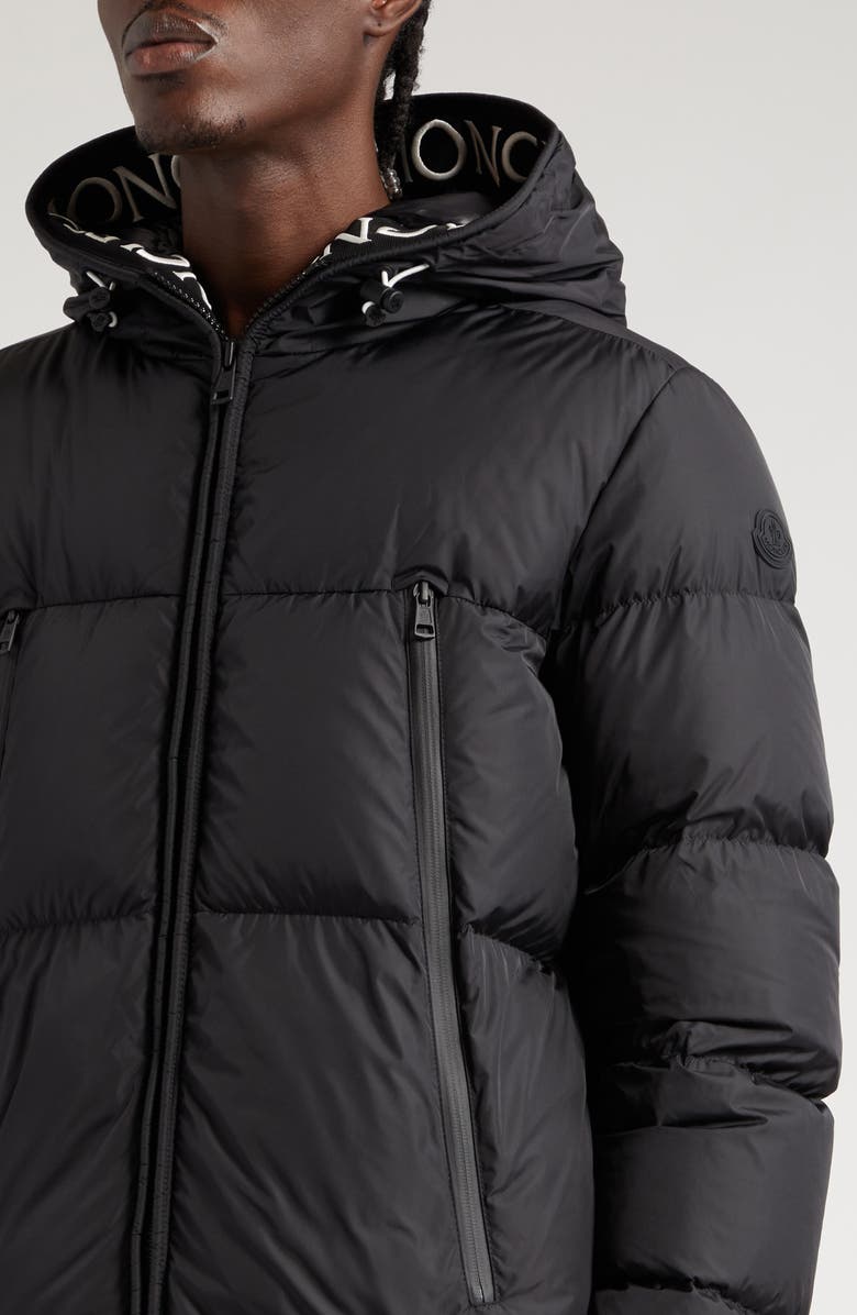 Moncler Montcla Down Puffer Jacket, Alternate, color, Black