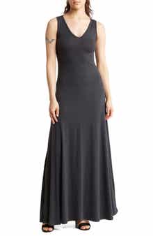 GO COUTURE V-Neck Sleeveless Maxi Dress