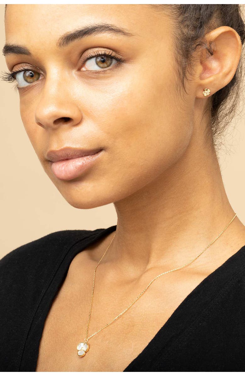 Oradina 14K Yellow Gold Petals of Pearl Necklace, Alternate, color, Yellow Gold