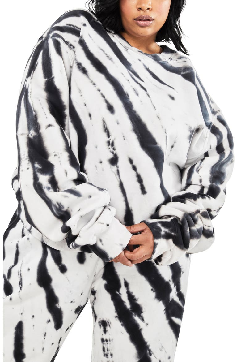 Boyfriend Pullover Sweatshirt, Alternate, color, BLACK AND WHITE TIE DYE001