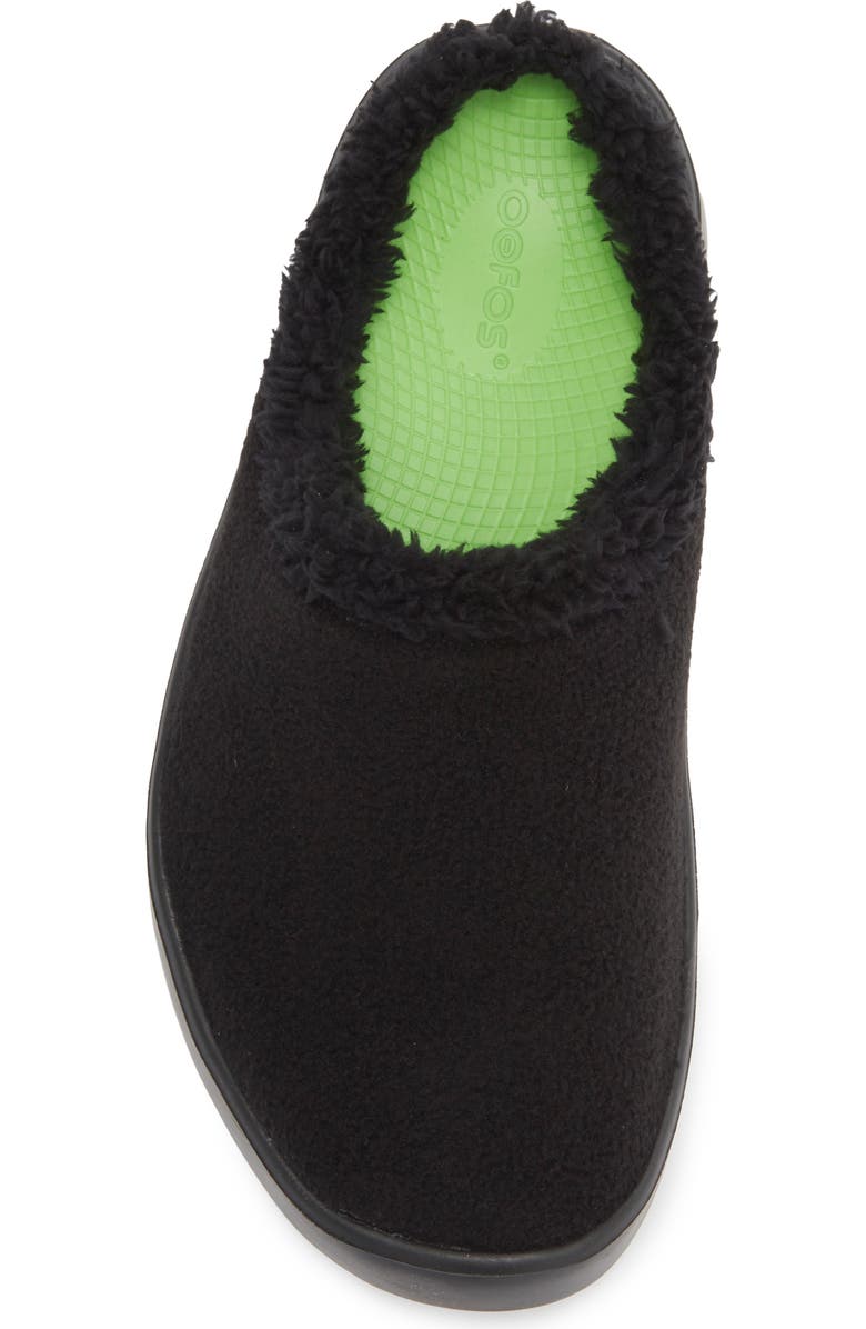 Oofos Gender Inclusive Oocoozie Fleece Clog Slipper, Alternate, color, Black