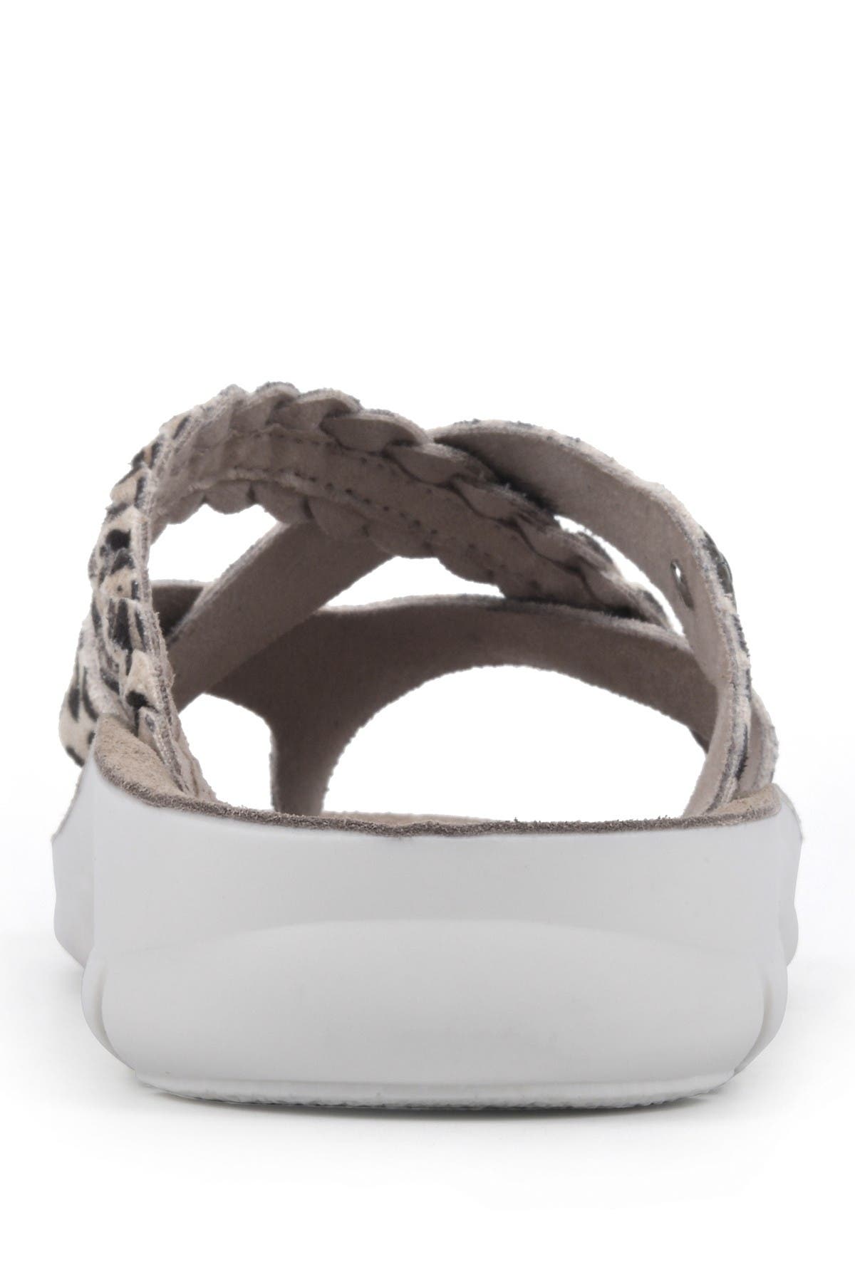 CLIFFS BY WHITE MOUNTAIN Bongo Flat Sandal, Alternate, color, 