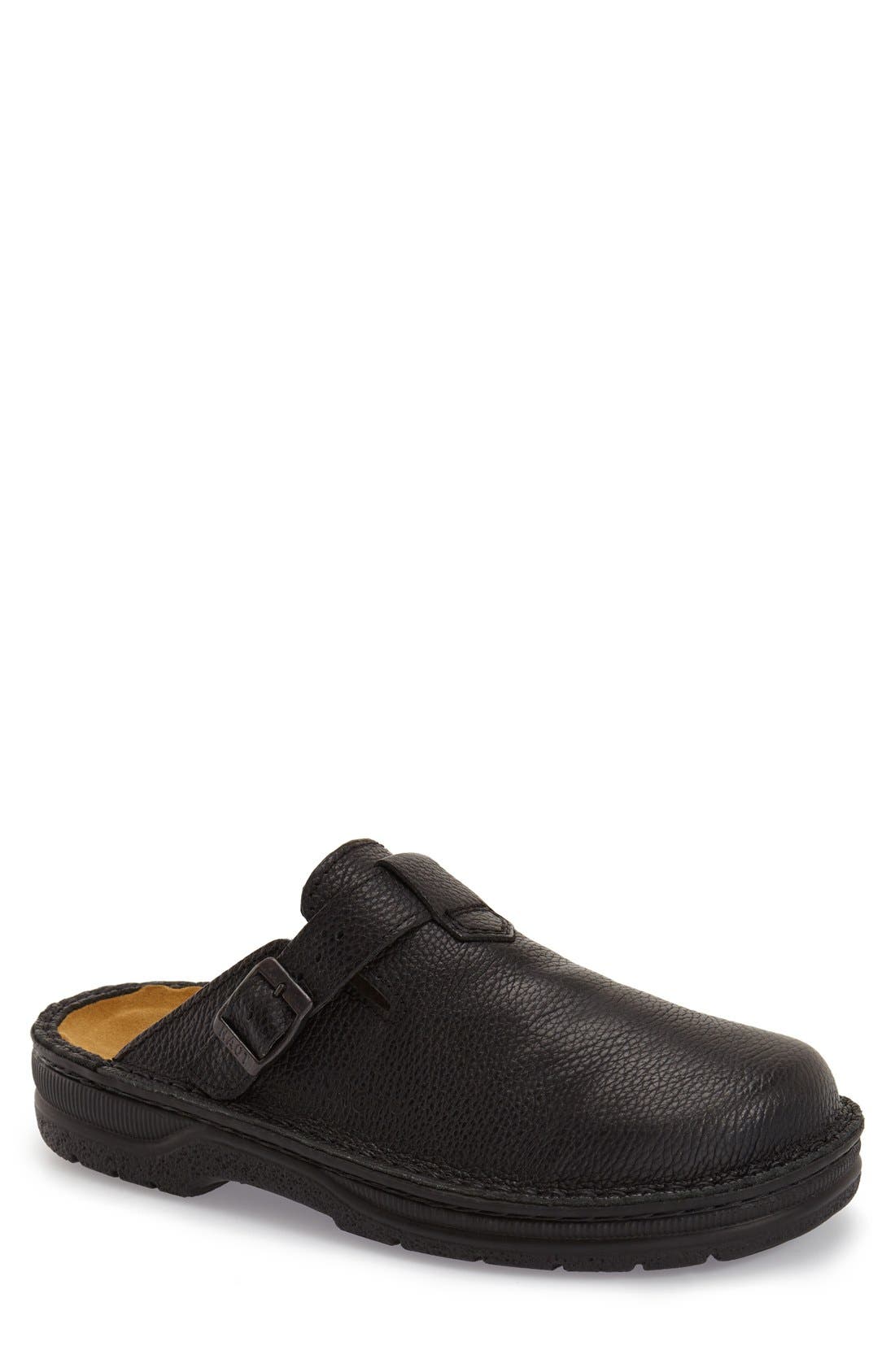 TEXTURED BLACK LEATHER