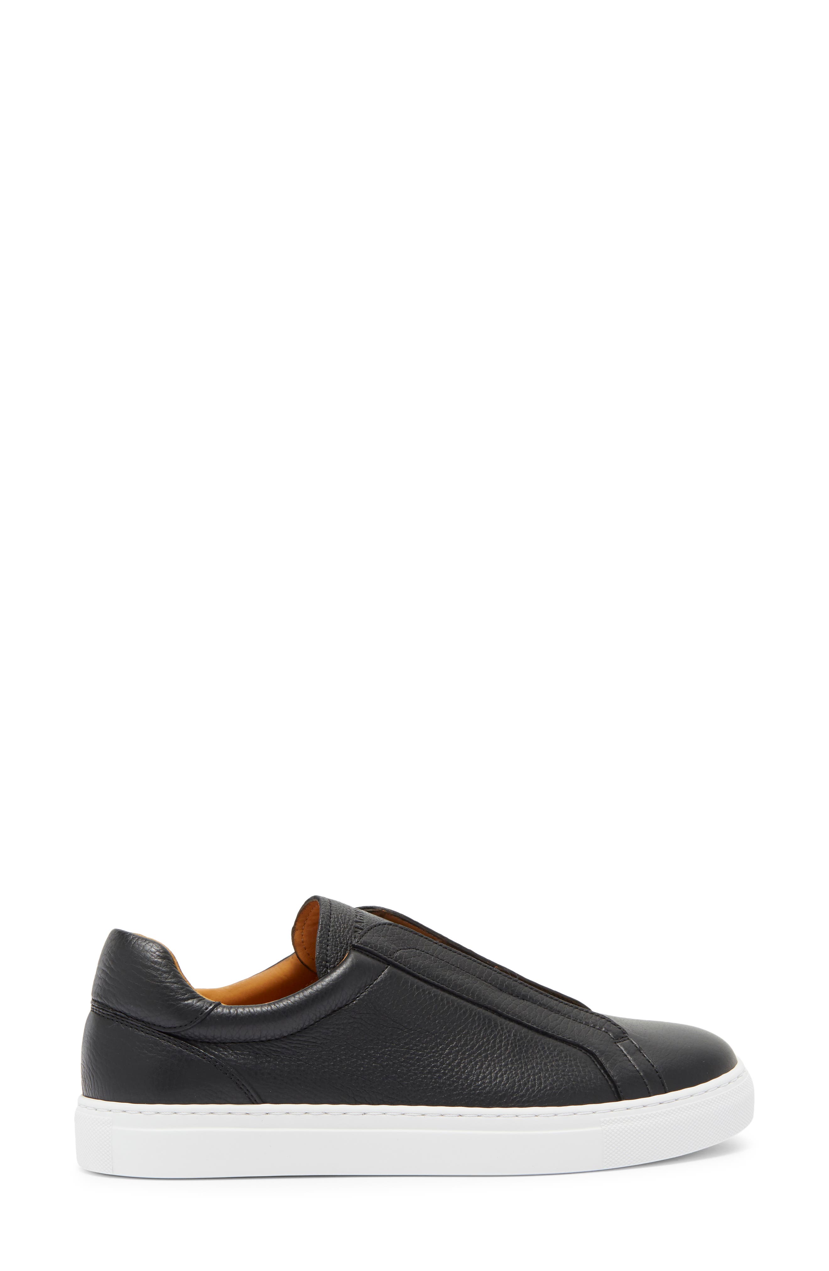 Magnanni Laska Slip-On Sneaker, Alternate, color, Black