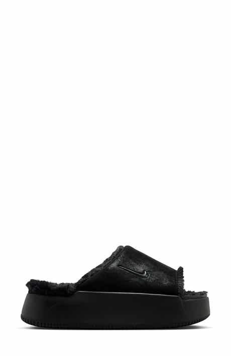 Calm Elevation Faux Fur Lined Platform Slide