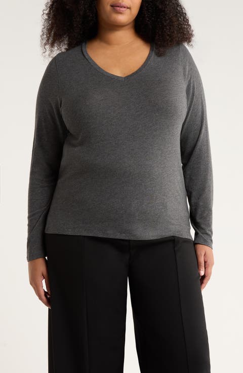 V-Neck Long Sleeve T-Shirt (Plus)
