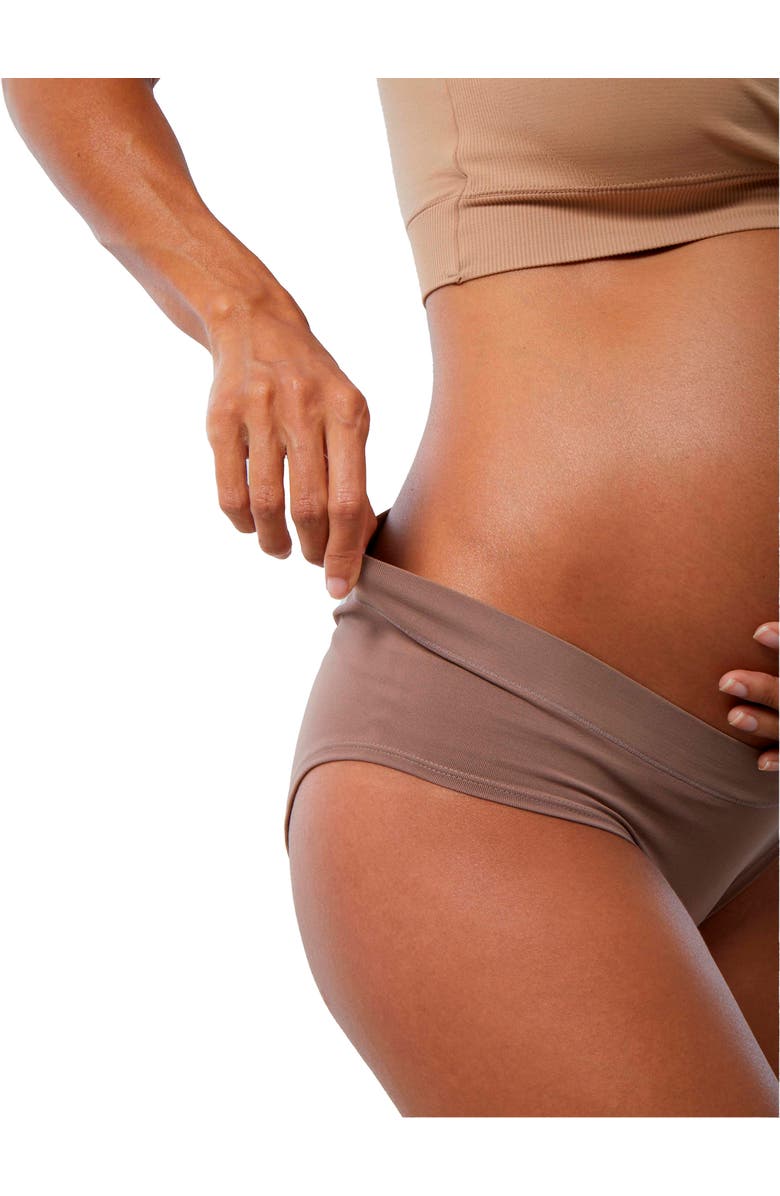 Ingrid & Isabel Cooling Seamless Maternity Underwear, 3-Pack, Alternate, color, Deep Taupe