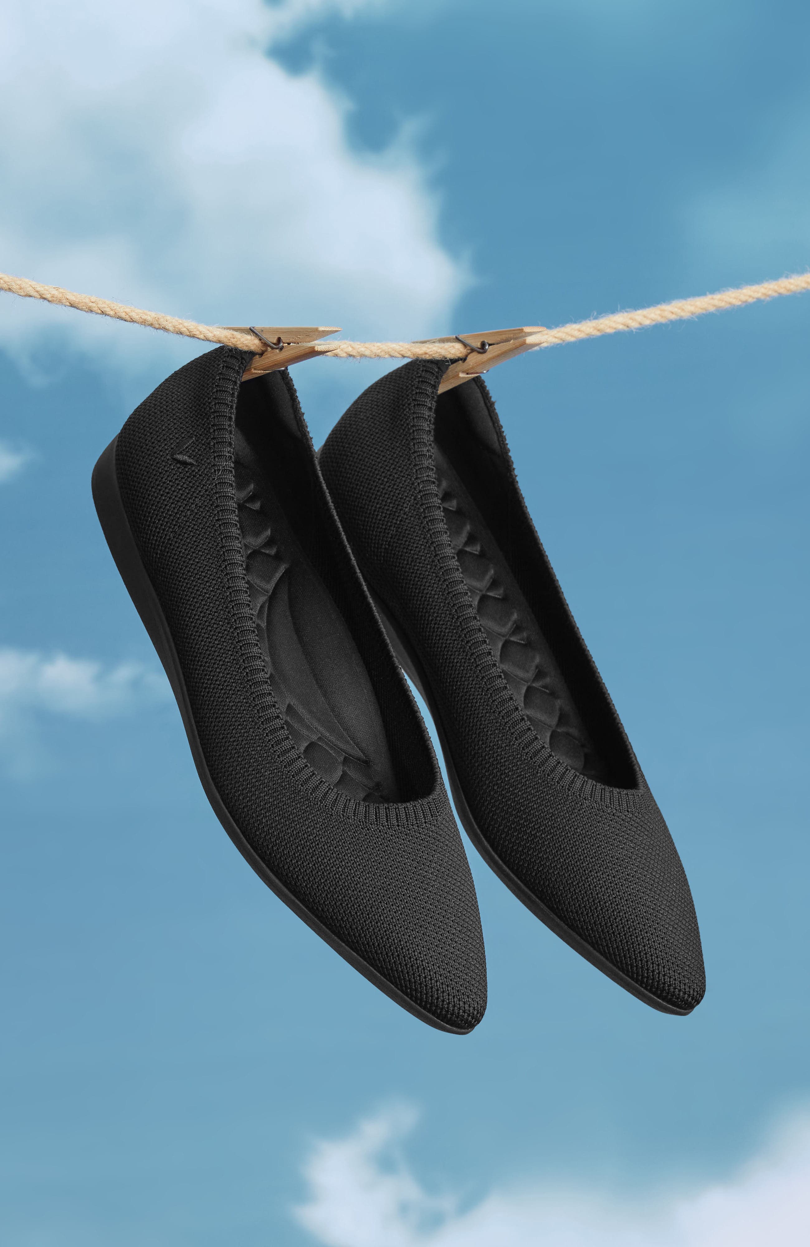 VIVAIA Lightweight Pointed-Ballet Flats, Alternate, color, 