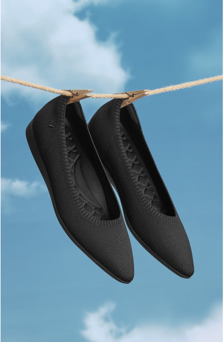 VIVAIA Lightweight Pointed-Ballet Flats, Alternate, color,