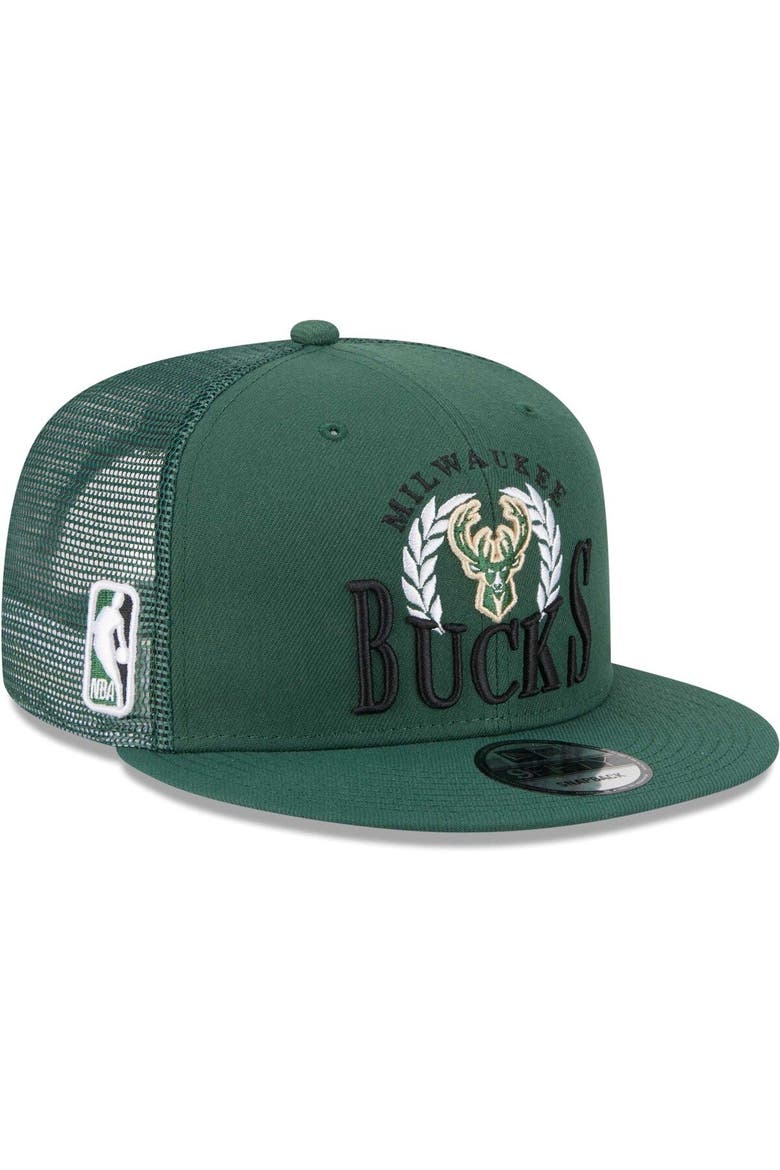 Men's New Era  Hunter Green Milwaukee Bucks Bold Laurels 9FIFTY Snapback Hat, Alternate, color, Hunter Green