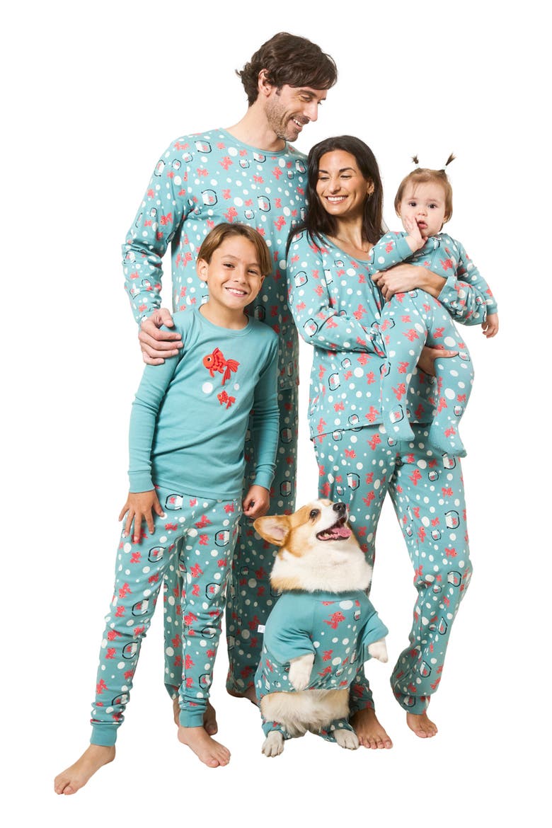 Men's Loose Fit Cotton Matching Family Pajamas, Animal & Nature Prints, Alternate, color, Fish Tank