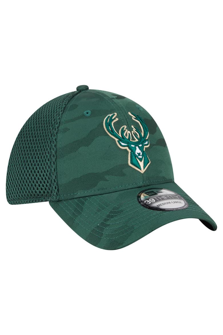 Men's New Era  Hunter Green Milwaukee Bucks Subtle Camo 39THIRTY Flex Hat, Alternate, color, Hunter Green