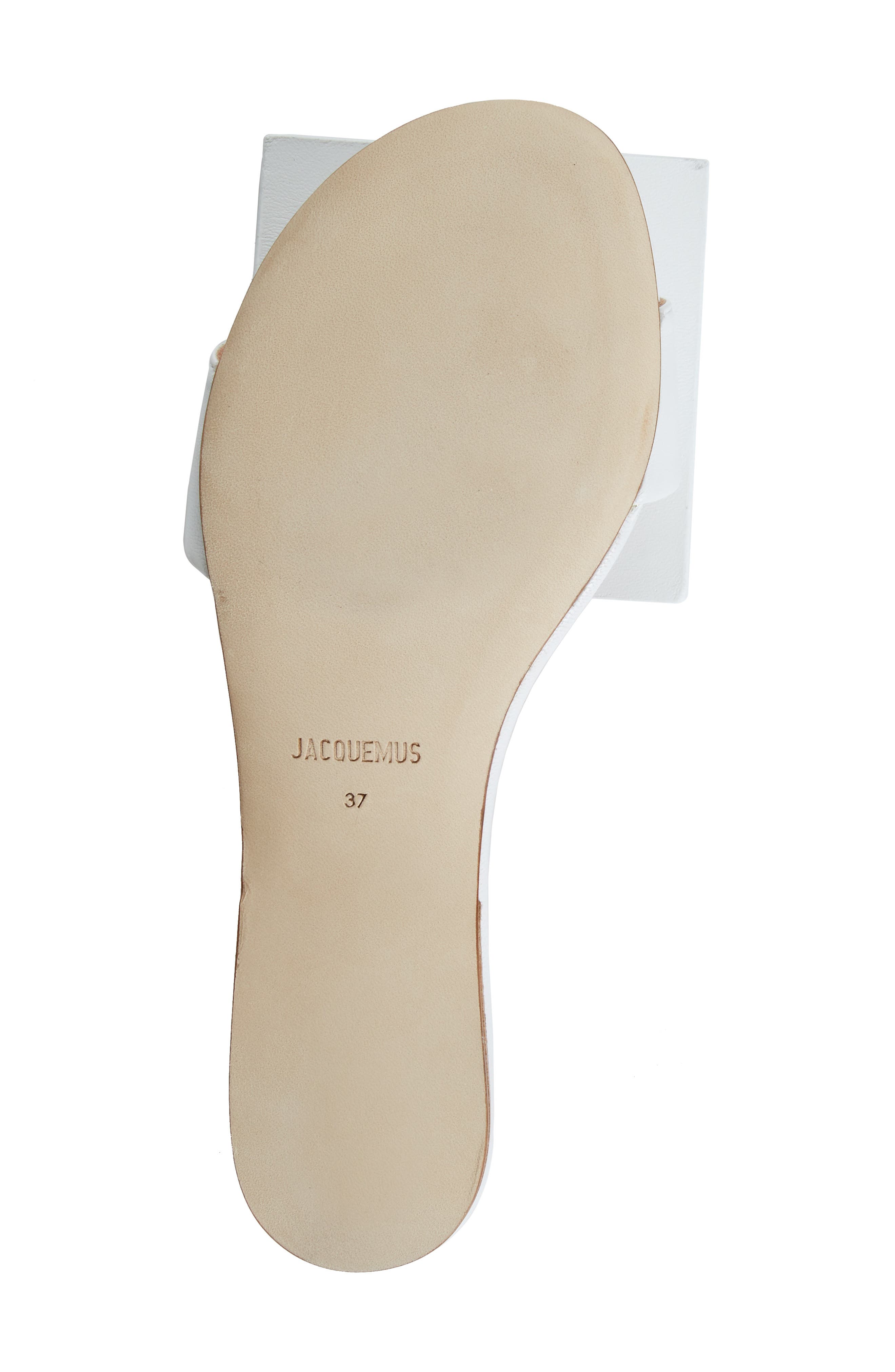 Jacquemus Les Sandales Rond Carré Sandal, Alternate, color, 