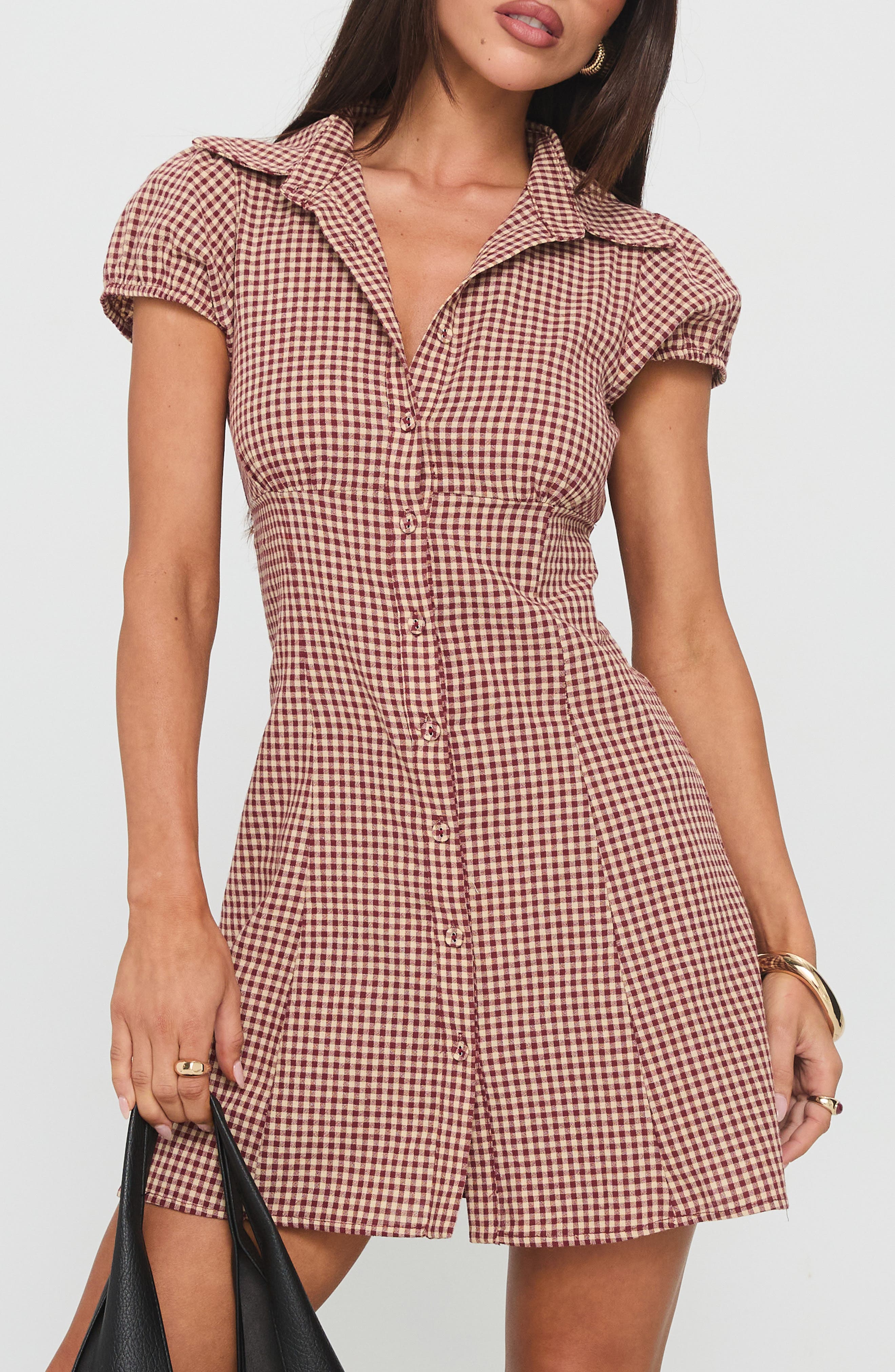 selected RED GINGHAM