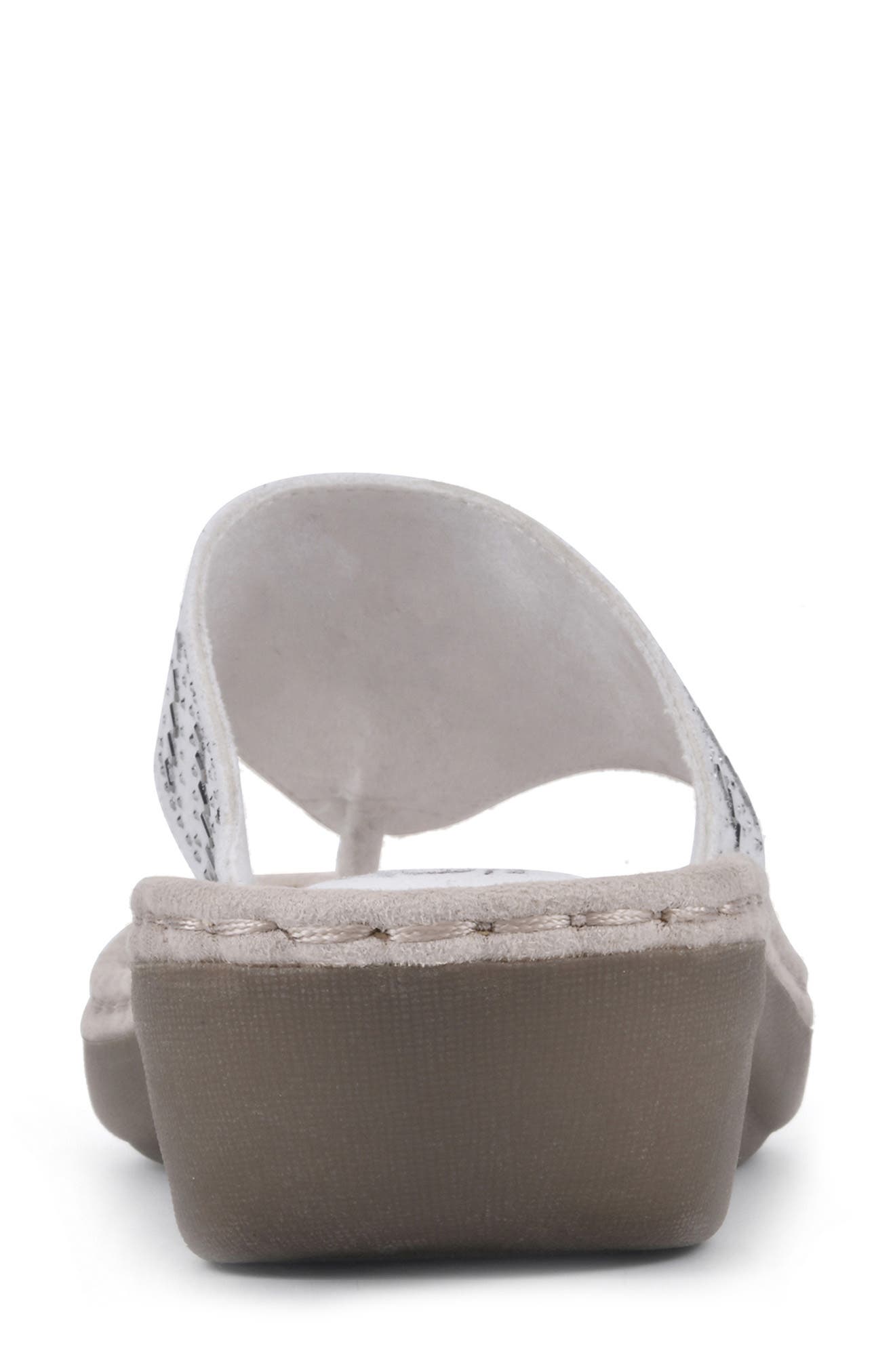 CLIFFS BY WHITE MOUNTAIN Cienna Thong Sandal - Wide Width, Alternate, color, White Fabric