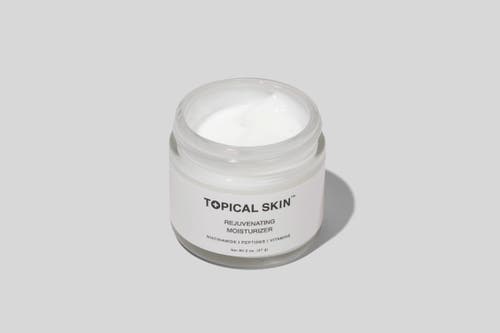 Topical Skin Rejuvenating Moisturizer In Transparent