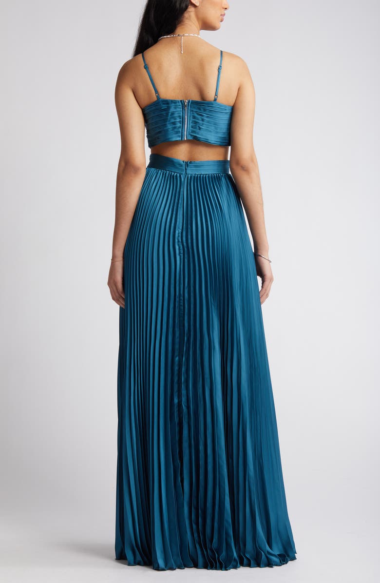 Lulus Got the Glam Pleated Gown, Alternate, color, 