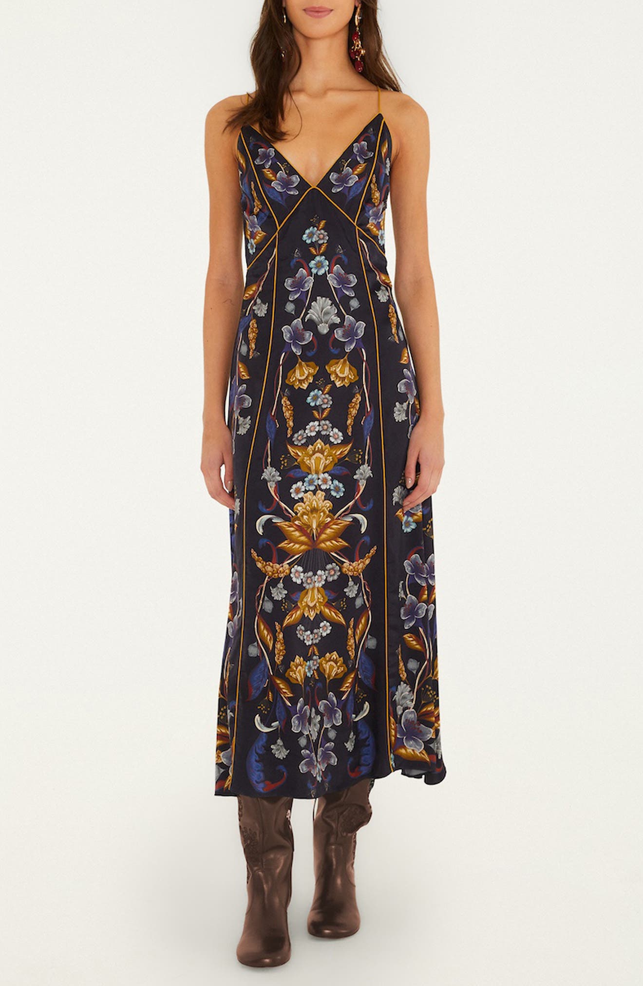 selected GOLDEN NATURE NAVY B
