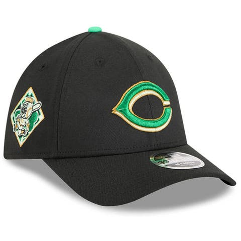 Men's New Era  Black Cincinnati Reds 2026 St. Patrick's Day 39THIRTY Flex Hat