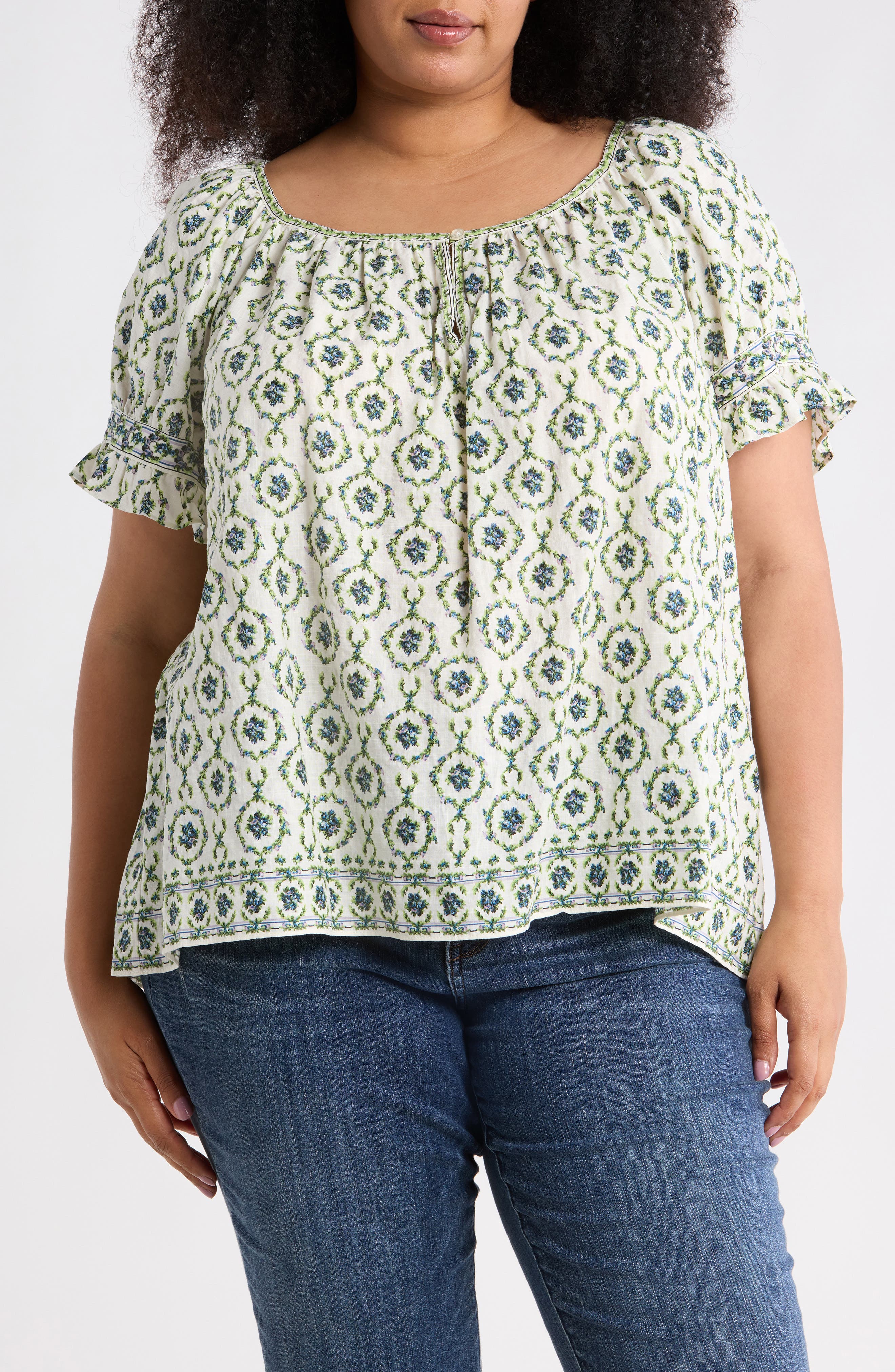 MAX STUDIO Keyhole Short Sleeve Top