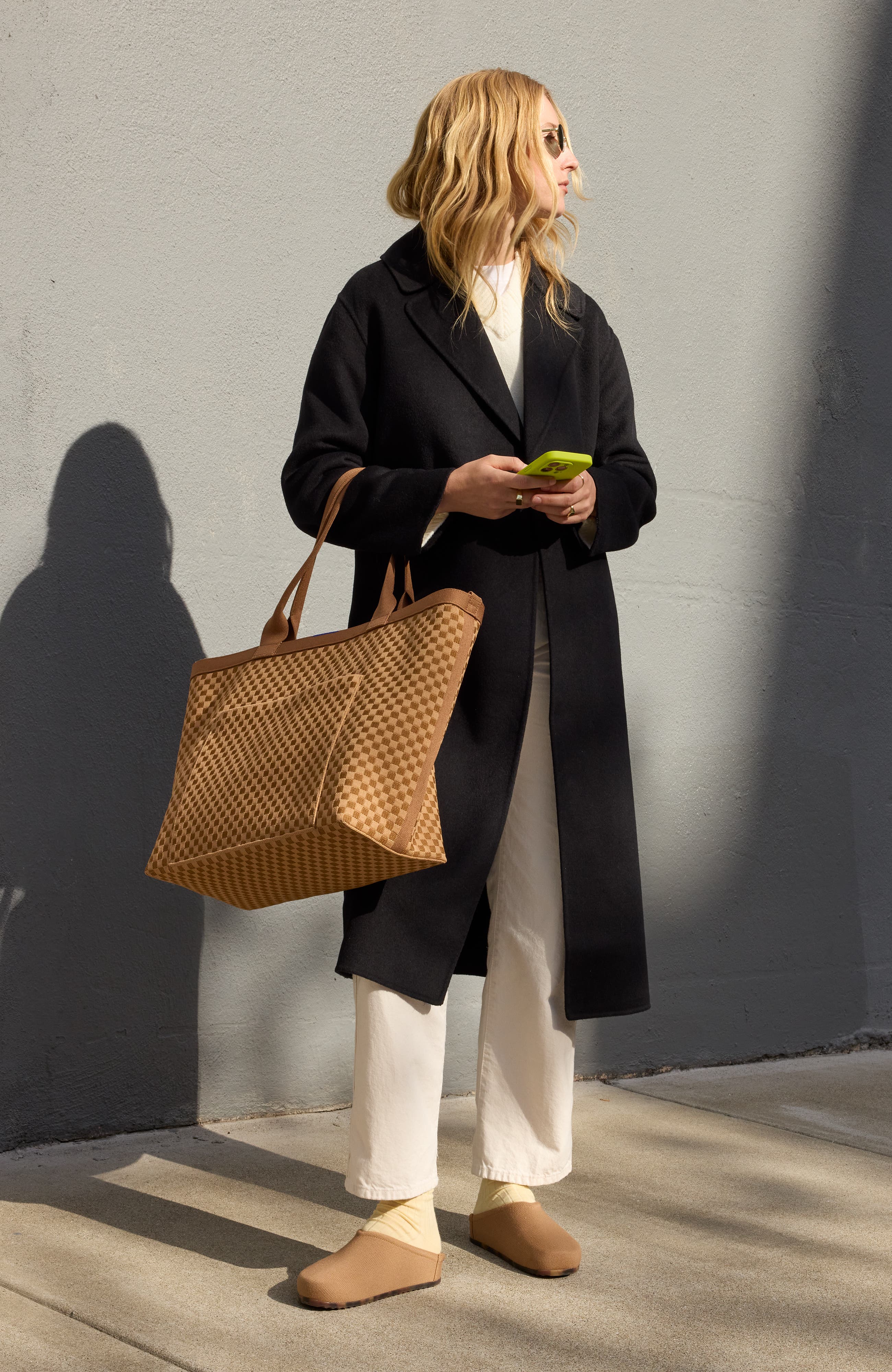 The Zip Travel Tote, Alternate, color, Hazelnut