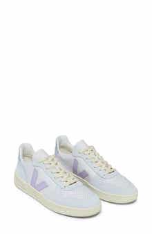 Veja V-10 Gravel Sneaker