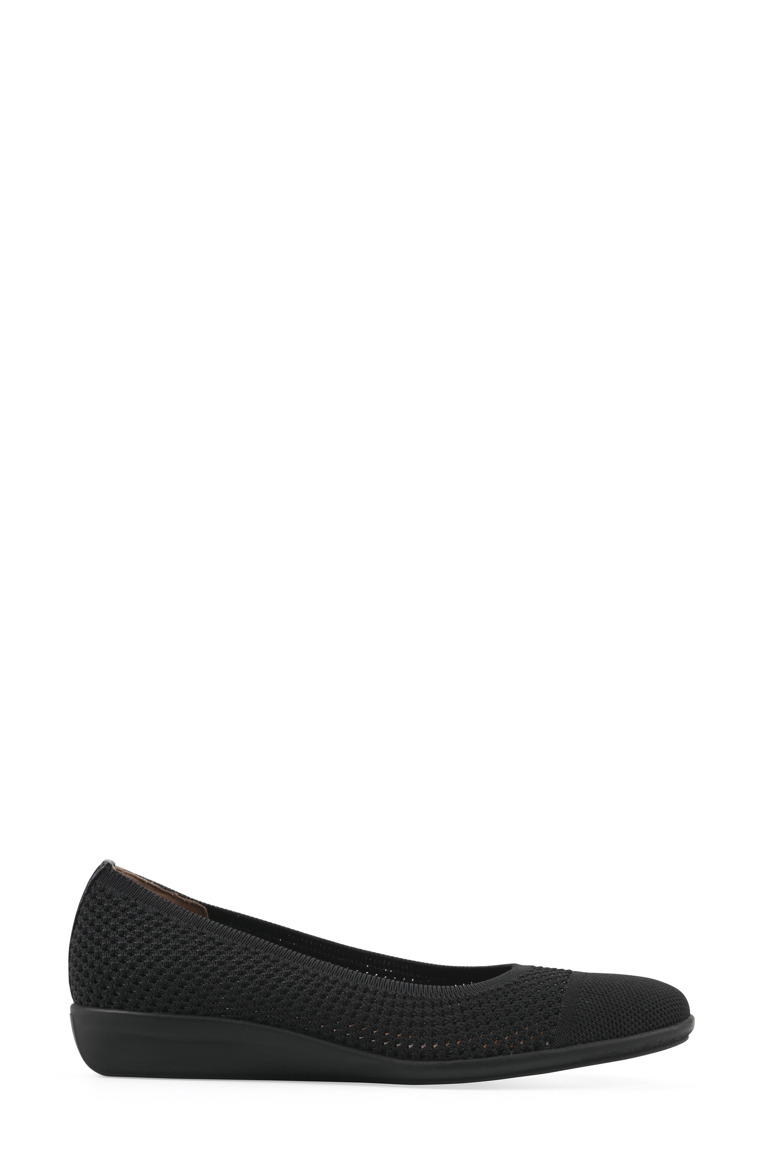 White Mountain Footwear Florian Ballet Flat, Alternate, color, Black Fabric