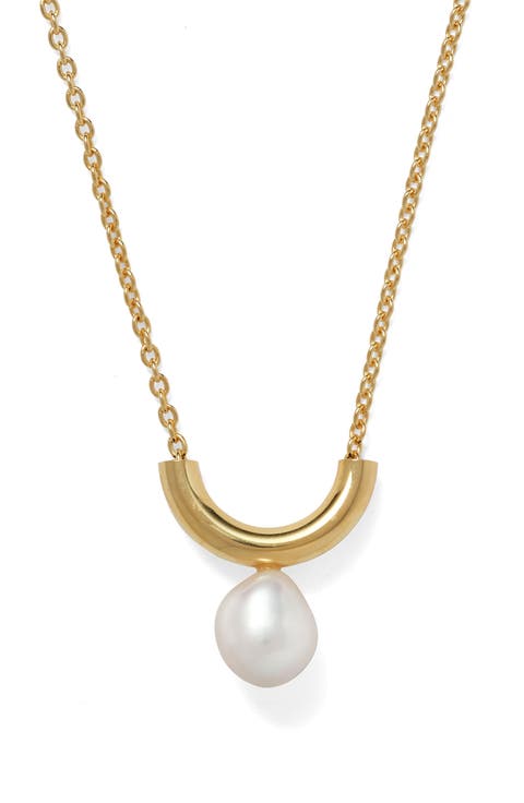 Isla Pendant Necklace