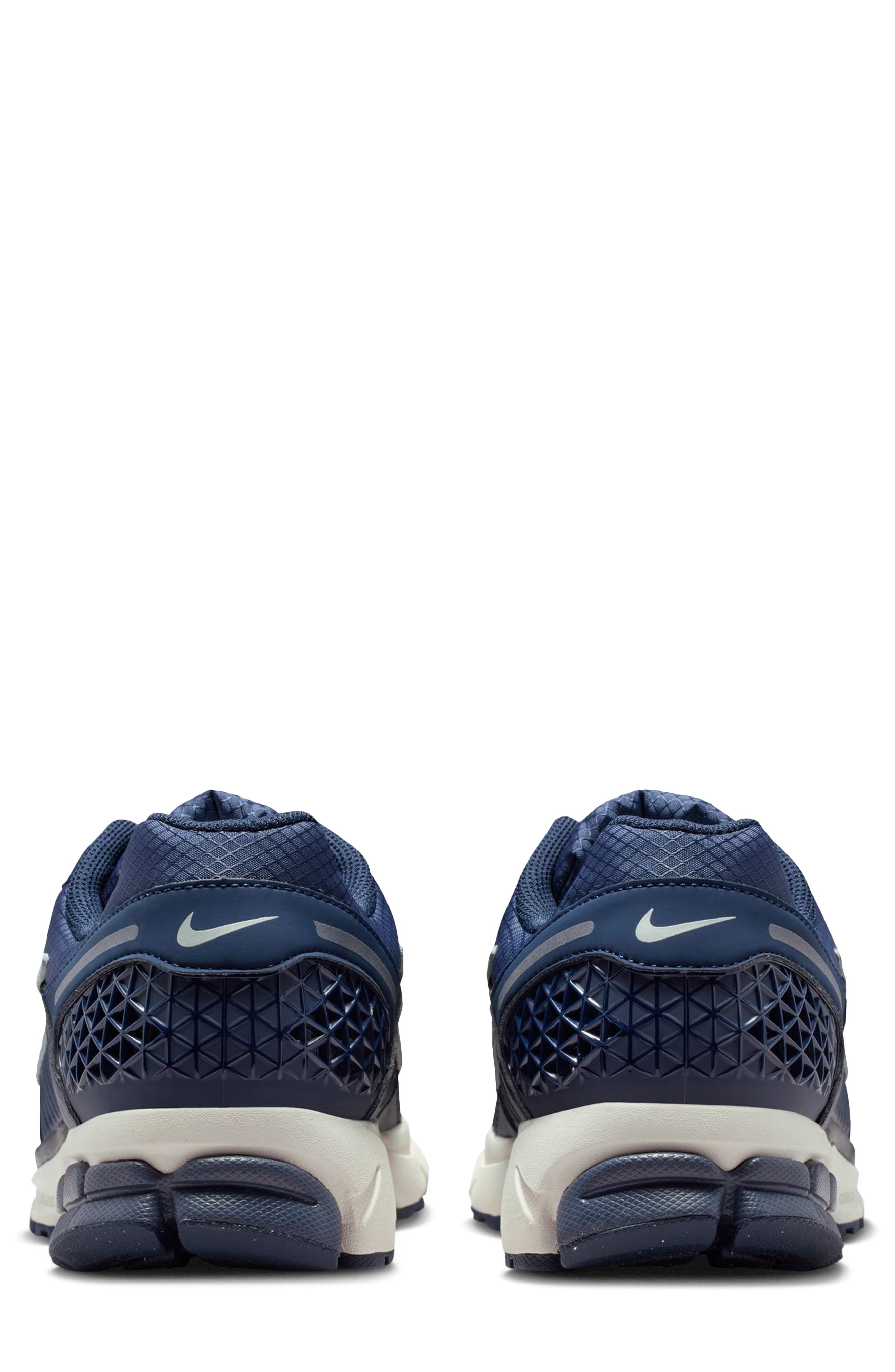 Nike Zoom Vomero 5 SP Sneaker, Alternate, color, 400 Blvoid/M Silv