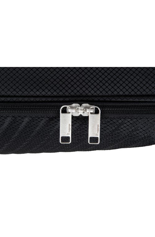 It Luggage Decisive 26-inch Softside Spinner Suitcase In Black