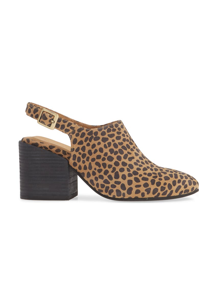 Chocolat Blu Jenna Leopard Print Slingback Mule, Alternate, color,