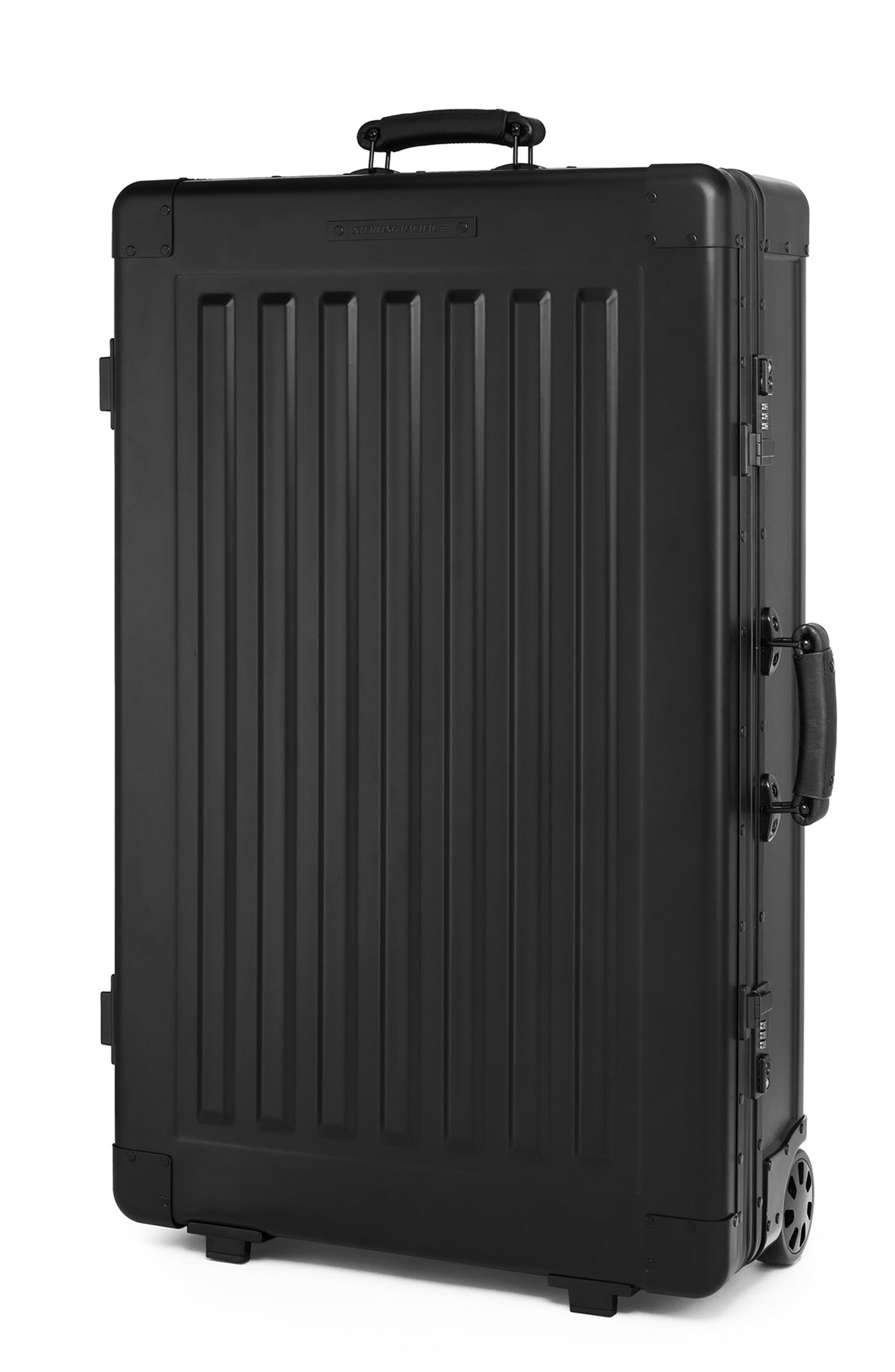Sterling Pacific 80L Check-In Travel Case, Alternate, color, Black