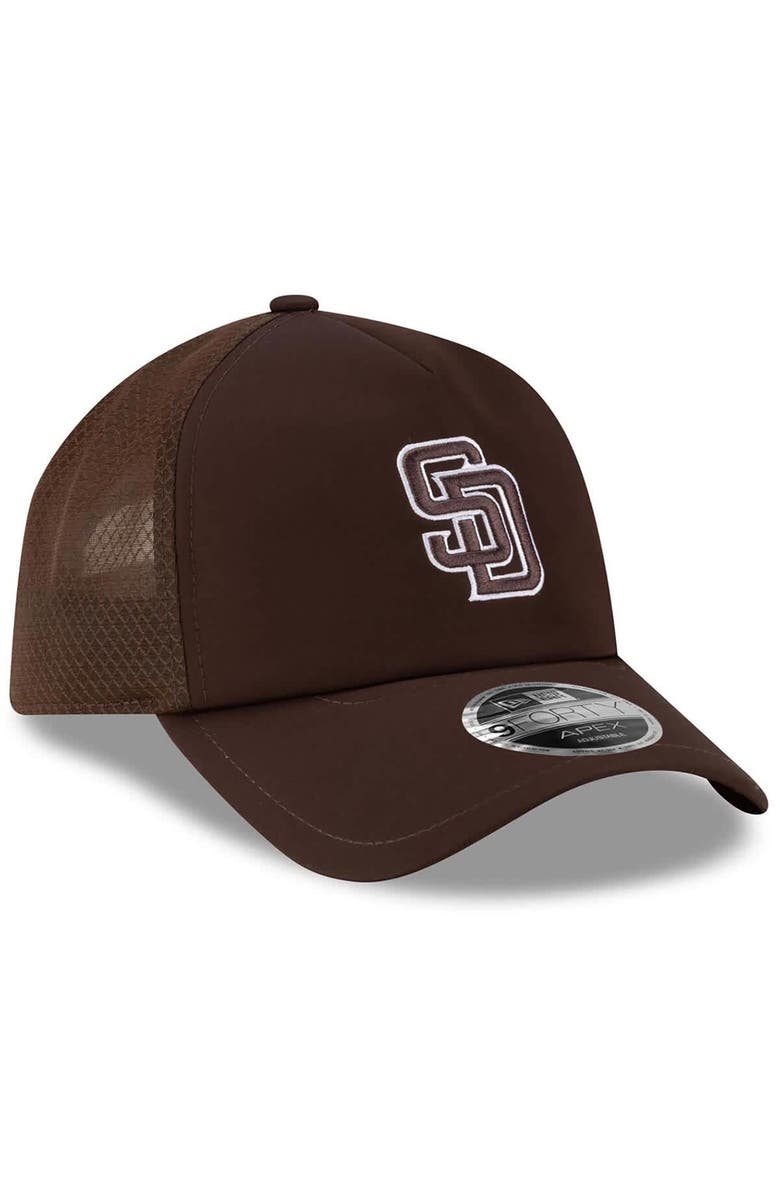 New Era Men's New Era Brown San Diego Padres 2026 Batting Practice Apex 9FORTY Adjustable Trucker Hat, Alternate, color, Brown