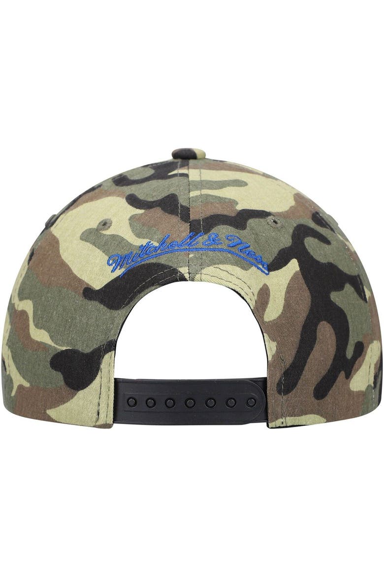 Men's Mitchell & Ness Camo Philadelphia 76ers Woodland Desert Snapback Hat, Alternate, color, Camo