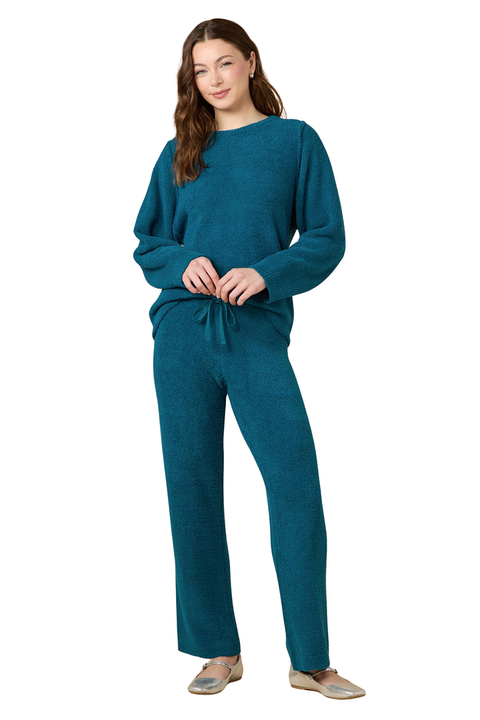 Solid Marshmallow Reverse Seam Crew Neck Lounge Set with Bracelet Sleeve