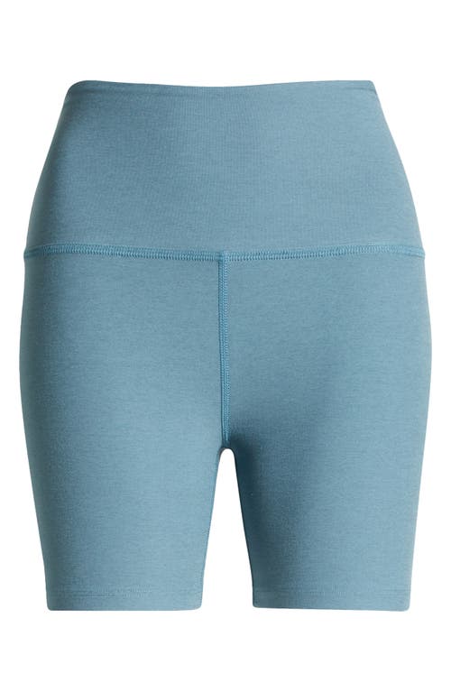 Beyond Yoga Keep Pace Space Dye Bike Shorts In Blue
