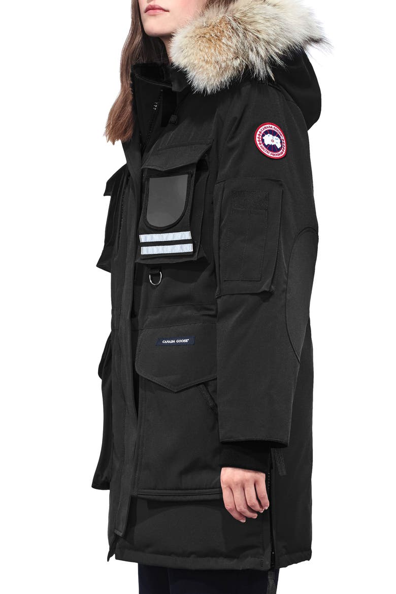 Snow Mantra Extreme Weather 675-Fill Power Down Arctic Tech Parka with Genuine Coyote Fur Trim, Alternate, color, BLACK