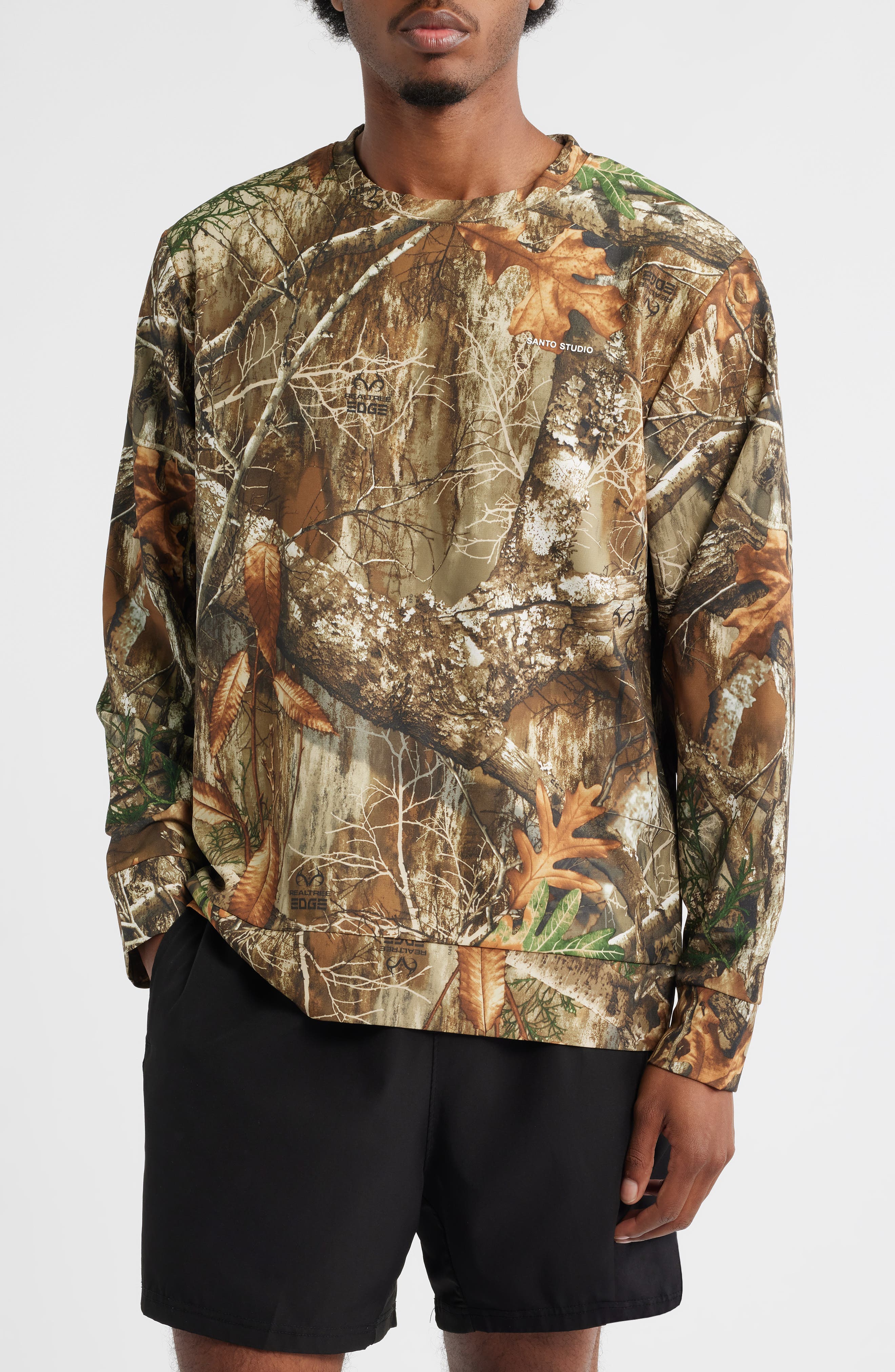 SANTO STUDIO x Realtree EDGE Camo Long Sleeve T-Shirt