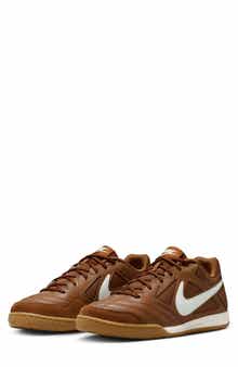 Nike Gato Soccer Sneaker
