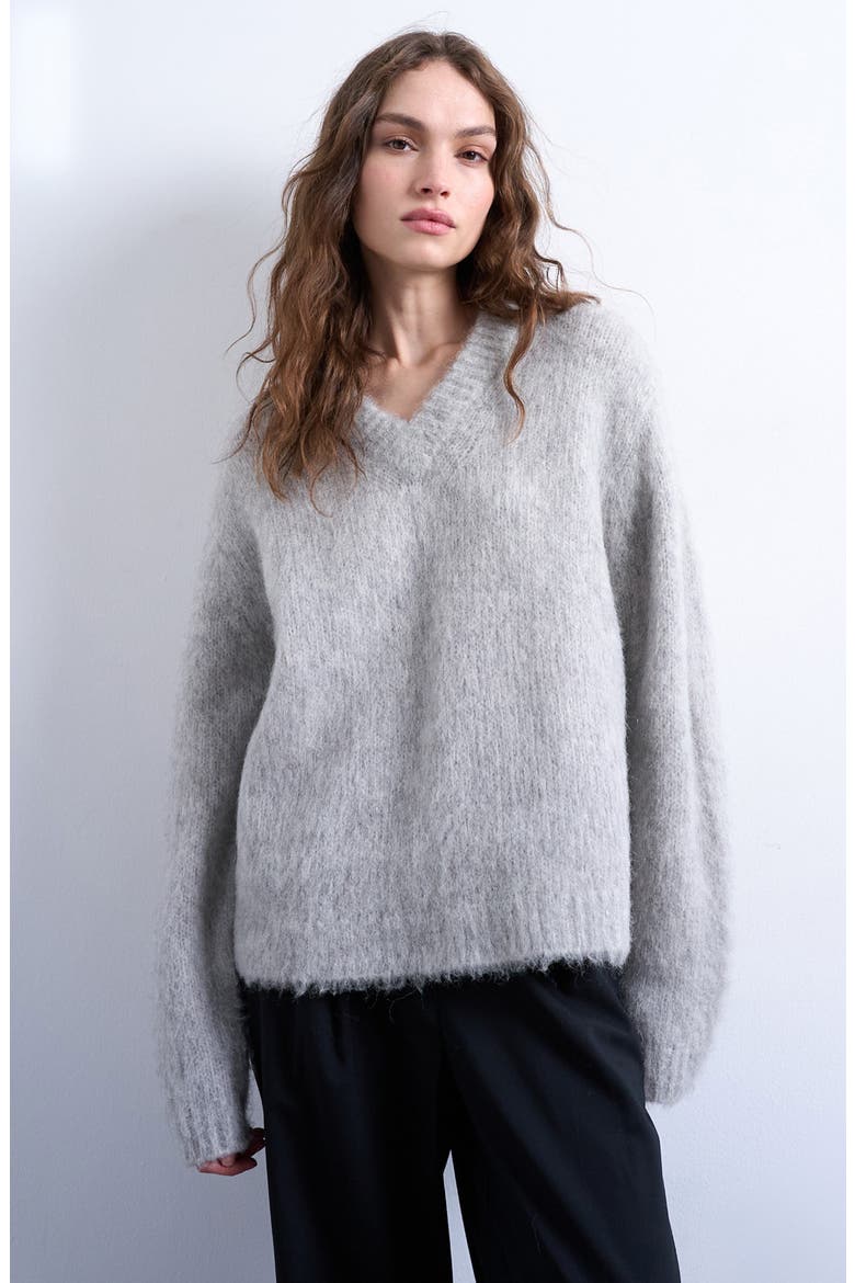 Fluffy V-Neck Wool & Alpaca Blend Sweater, Main, color, LIGHT GREY