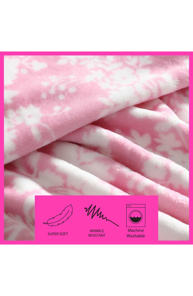 Betsey Johnson Cottage Floral Throw Blanket, Alternate, color, Pink