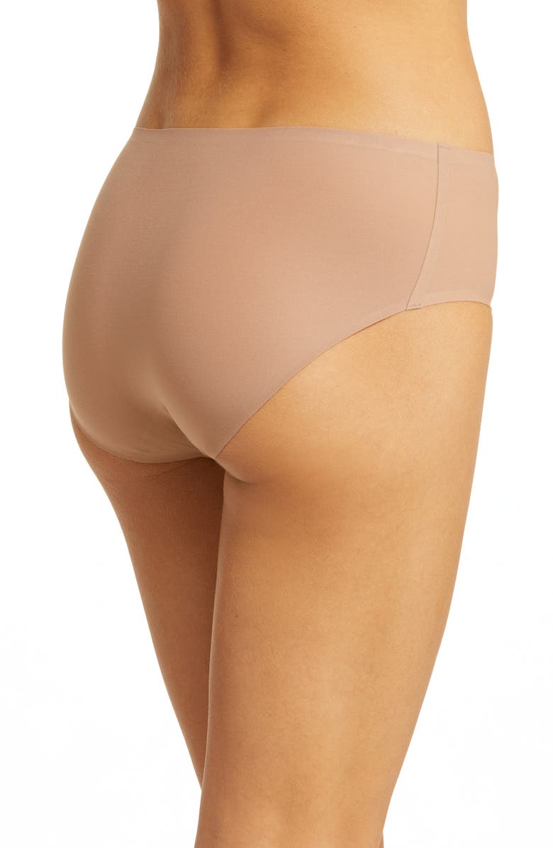 Chantelle Lingerie Soft Stretch Seamless Hipster Panties, Alternate, color, Coffee Latte